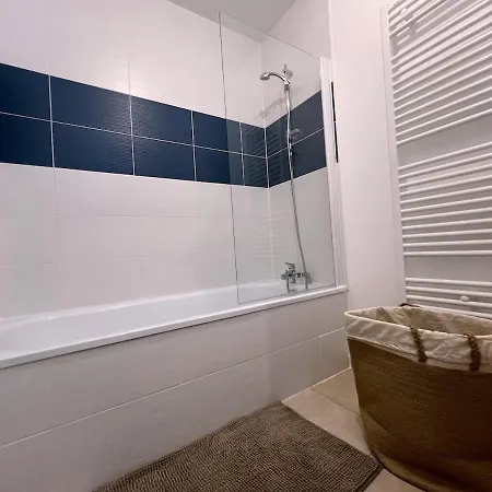 Le Catalina 6 People, Balcony Et Parking Apartman Saint-Sébastien-sur-Loire
